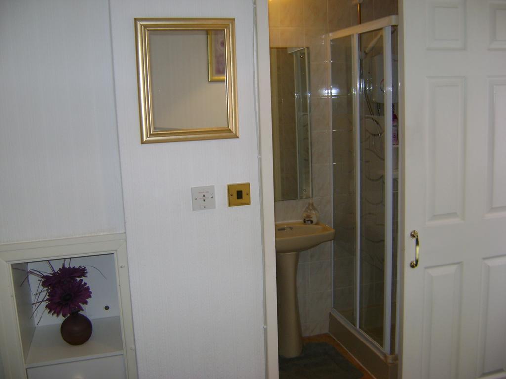Athenry Guest House Blackpool Extérieur photo